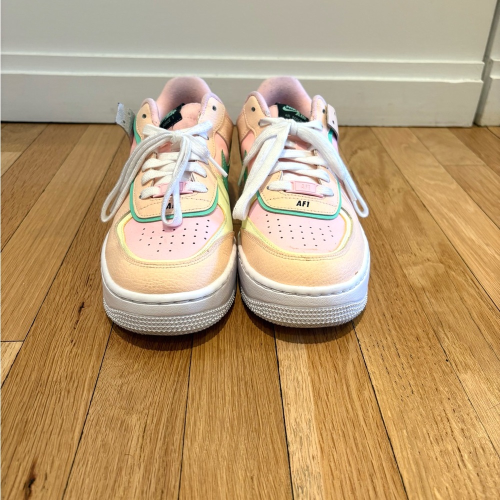 Nike Women's Air Force 1 Shadow Sneakers in Pastel Size 9.5 - Picture 2 of 5